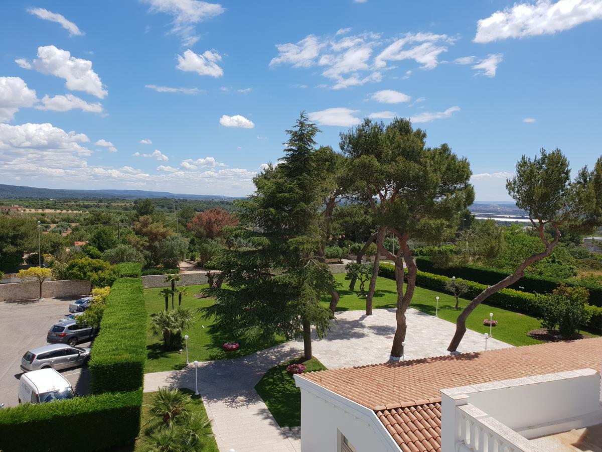 Villa Natia Mottola Exterior foto